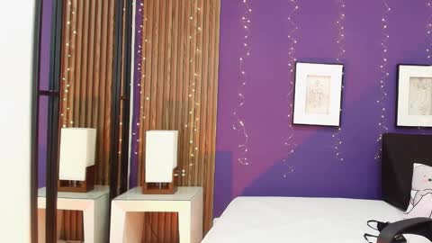 Snapshot of alina_martinelli chatting on March 2025 05:56:01 PM Alina online show from March 2025 05:56:01 PM