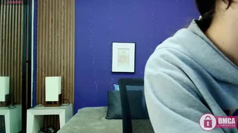 Snapshot of alina_martinelli chatting on March 2025 11:44:02 AM Alina online show from March 2025 11:44:02 AM