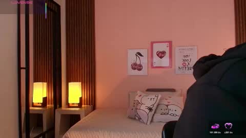 Snapshot of alina_martinelli chatting on February 2026 11:31:02 AM Alina online show from February 2026 11:31:02 AM