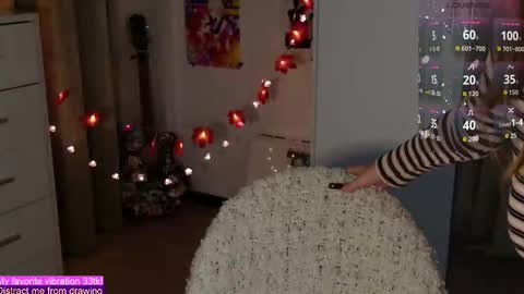 Alina and Ben online show from October 2025 09:30:01 PM