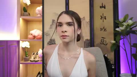 Snapshot of alinabennet chatting on July 2026 11:38:01 AM Alina Bennet online show from July 2026 11:38:01 AM