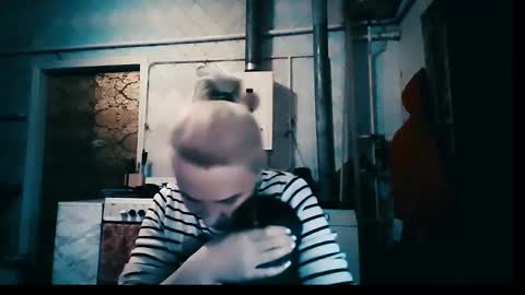 Snapshot of alinafrey_ chatting on January 2026 05:56:01 AM Alina online show from January 2026 05:56:01 AM