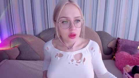 alinaocean online show from February 2026 09:19:02 AM