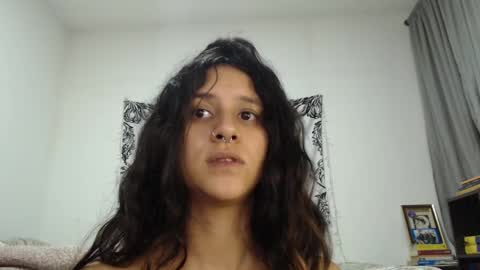 Snapshot of alinawoolf_ chatting on December 2024 04:43:01 AM  Ali  online show from December 2024 04:43:01 AM