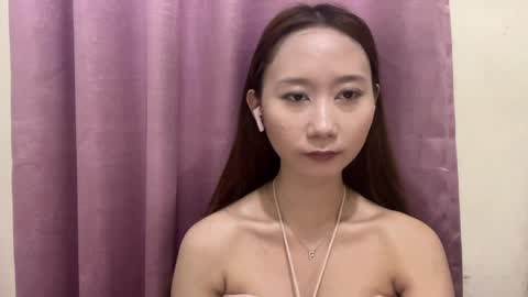 Suki  online show from April 2026 03:37:01 AM