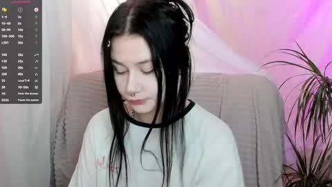 Aline Greeeen online show from March 2025 04:17:02 AM