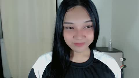 Snapshot of alisa_kiss_ chatting on February 2026 02:35:01 PM Shanti xhey online show from February 2026 02:35:01 PM