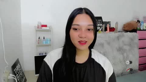 Snapshot of alisa_kiss_ chatting on March 2026 01:36:01 PM Shanti xhey online show from March 2026 01:36:01 PM