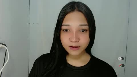 Shanti xhey online show from May 2026 01:28:02 PM