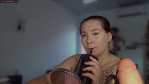 alisa_u online show from February 2026 07:34:02 PM