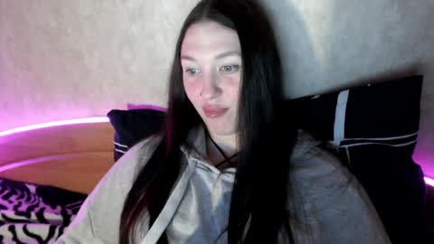 Snapshot of alisaadoll chatting on April 2026 01:57:02 PM alisaadoll online show from April 2026 01:57:02 PM