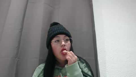 alisha_9997 online show from November 2025 10:03:02 PM