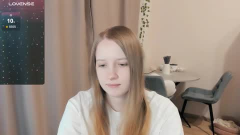 Alya online show from November 2025 06:34:02 PM