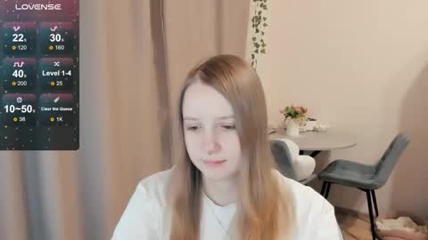 Alya online show from November 2025 01:25:02 PM