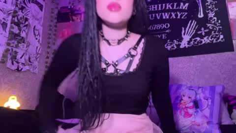 Snapshot of alisha_sky_ chatting on May 2026 08:31:02 AM alisha_sky_ online show from May 2026 08:31:02 AM