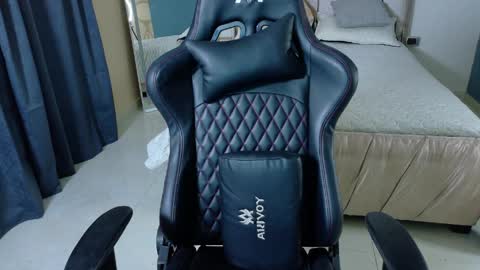 Alisha online show from April 2026 01:45:02 PM