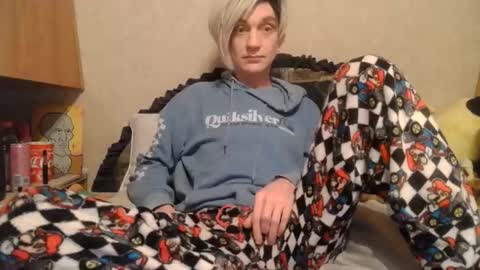 Alisha online show from April 2026 02:33:02 AM