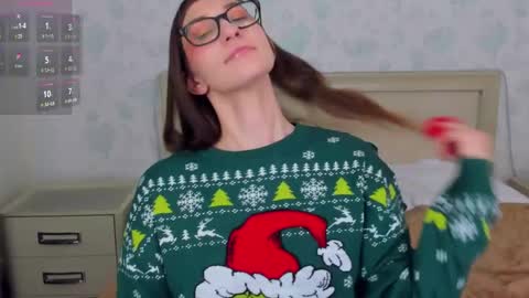 Snapshot of alishamurray chatting on December 2024 10:50:02 AM Alina online show from December 2024 10:50:02 AM