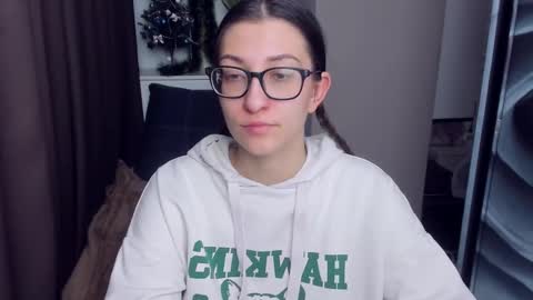 Snapshot of alishamurray chatting on December 2024 07:53:02 PM Alina online show from December 2024 07:53:02 PM