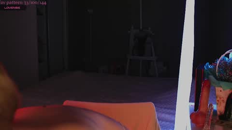 Snapshot of alisia_here chatting on April 2026 01:45:01 AM Hey there Im a Hookah Girl online show from April 2026 01:45:01 AM