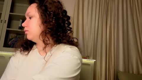 Alisia online show from February 2026 05:16:02 AM