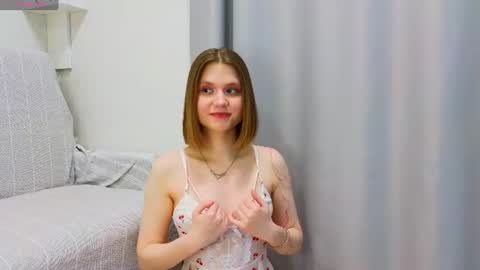Alisia online show from June 2026 12:47:02 PM