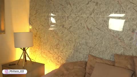 Snapshot of alison222_ chatting on January 2026 12:07:02 PM A L I S O N online show from January 2026 12:07:02 PM