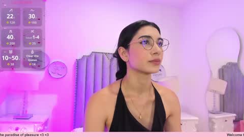 Snapshot of alison_carde05 chatting on May 2026 07:00:02 PM Alison online show from May 2026 07:00:02 PM
