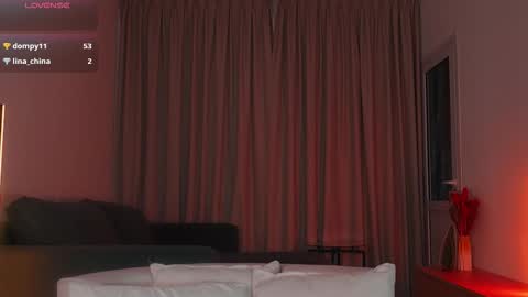 Alison  online show from December 2025 11:04:02 AM