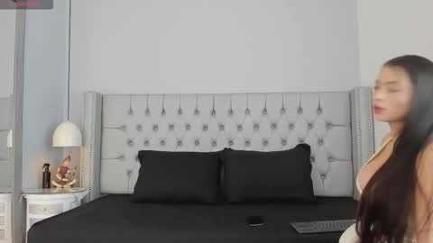 Snapshot of alison_vegaa_ chatting on February 2026 04:09:02 AM alison_vegaa_ online show from February 2026 04:09:02 AM