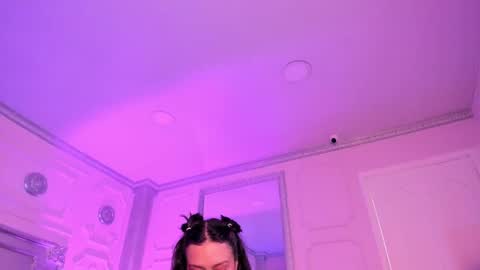 Alison Fishert online show from February 2025 12:00:01 PM