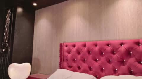 Alison Moon  online show from March 2026 02:20:01 PM