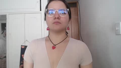 Snapshot of alissa_morrison chatting on June 2026 06:34:01 PM alissa_morrison online show from June 2026 06:34:01 PM