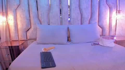 Snapshot of alisse_myers chatting on May 2026 03:13:01 AM alisse_myers online show from May 2026 03:13:01 AM