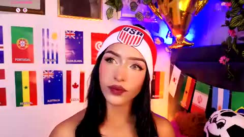 Snapshot of alisse_xx chatting on June 2026 02:25:01 AM alisse_xx online show from June 2026 02:25:01 AM