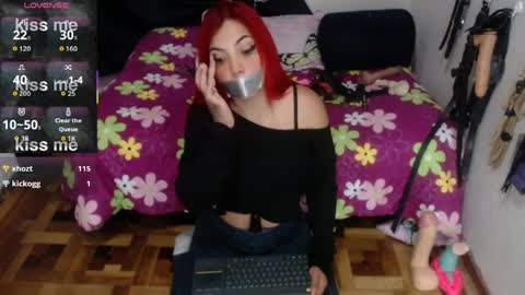 Alissia online show from April 2026 08:39:01 PM