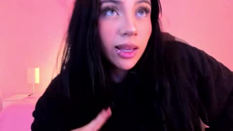 alisson__cortez online show from February 2026 12:54:01 PM