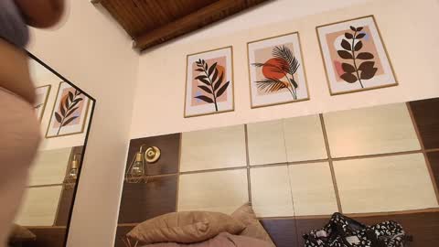 Alisson online show from February 2025 05:51:02 PM