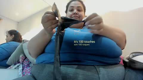 Alisson online show from October 2025 11:32:02 AM