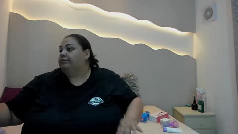 Alisson online show from October 2025 11:28:01 AM