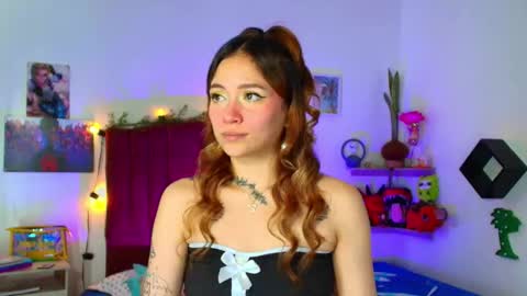 Alisson IG alisson zafiro27 online show from February 2026 08:05:02 PM