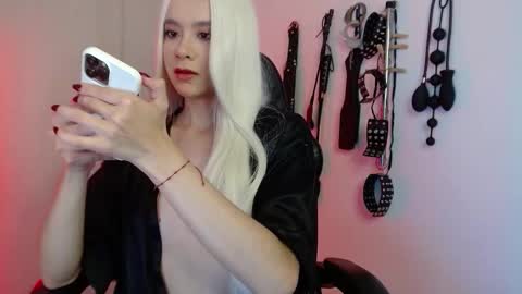 Alisson Beckett online show from March 2026 10:26:02 PM