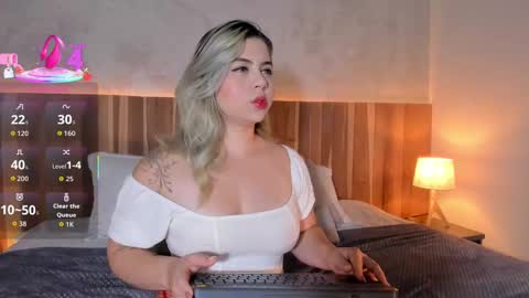 Alisson Joness online show from October 2025 12:05:01 PM