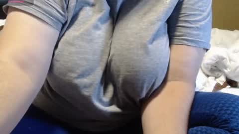 Alissonnat online show from September 2025 08:49:01 AM