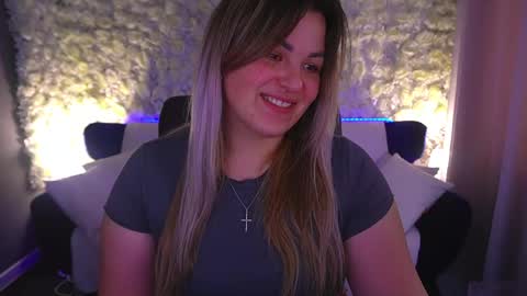 Snapshot of alissyagrayy chatting on May 2026 12:46:01 PM alissyagrayy online show from May 2026 12:46:01 PM