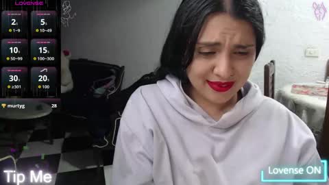 Snapshot of alix_beltran chatting on April 2026 01:52:02 AM Alix online show from April 2026 01:52:02 AM