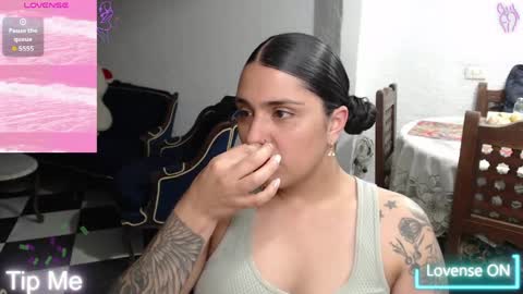 Snapshot of alix_beltran chatting on May 2026 02:09:02 AM Alix online show from May 2026 02:09:02 AM