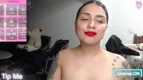 Snapshot of alix_beltran chatting on May 2026 02:09:02 AM Alix online show from May 2026 02:09:02 AM