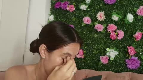 Snapshot of alix_rada chatting on May 2026 07:00:01 PM Ali online show from May 2026 07:00:01 PM