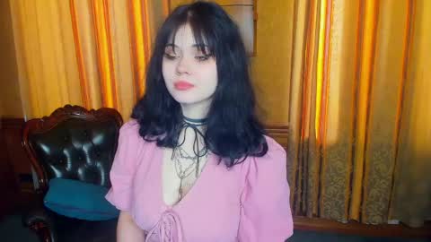 Emily online show from May 2026 08:44:02 AM